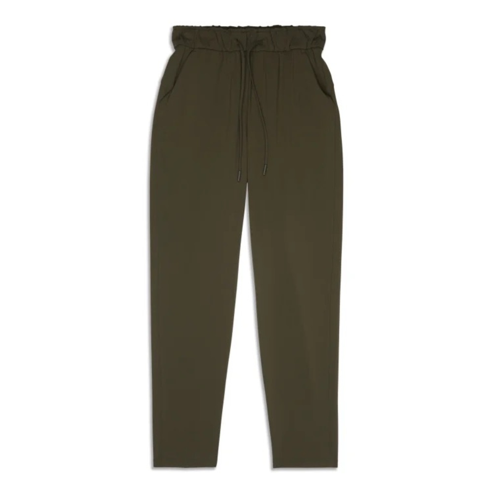 Lululemon stretch high rise 7 8 pant in Olive Green size 6